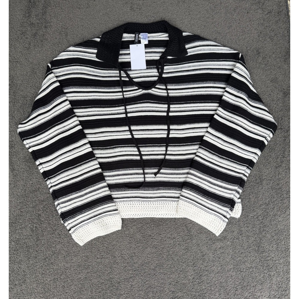 H&M Divided Striped Knit Polo Sweater and Shorts 2 Piece Set Black White Medium